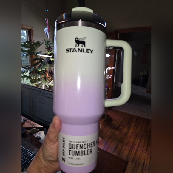 Stanley Other - Stanley 40 Oz Hypnotic Quencher New